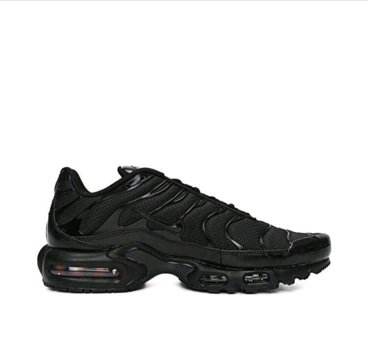 Nike Air Max Plus - Black