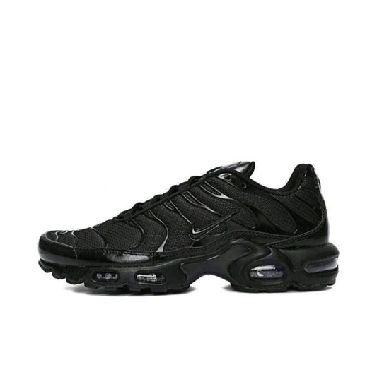 Nike Air Max Plus - Black