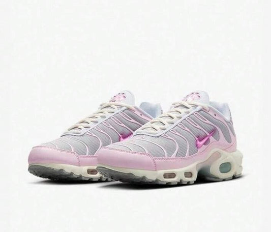 Nike Air Max Plus - Pink