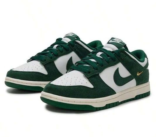 Nike Dunk Low Suede Green
