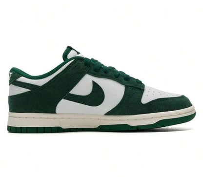 Nike Dunk Low Suede Green