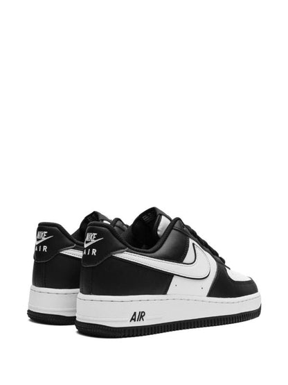 Nike Air Force 1 '07 - Black and White